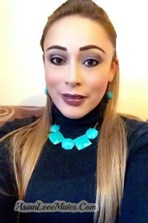 151590 - Yudy Age: 48 - Colombia