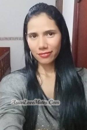 160418 - Karol Age: 42 - Colombia