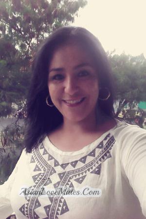 161030 - Aida Age: 54 - Colombia