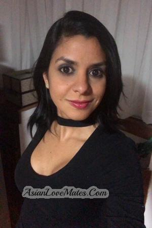 168517 - Indira Age: 40 - Chile