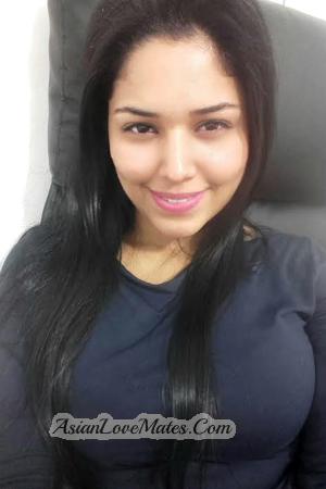 170510 - Ariana Age: 29 - Venezuela