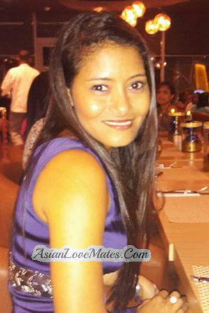 170629 - Gladis Age: 38 - Colombia