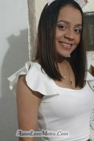 176557 - Ana Age: 30 - Colombia