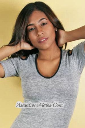 180657 - Yosbely Age: 29 - Venezuela