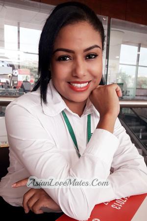 181045 - Marticela Age: 34 - Colombia