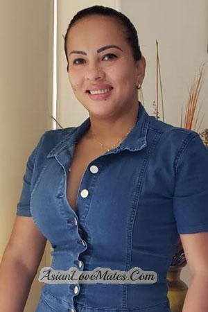 182241 - Carmen Age: 48 - Colombia