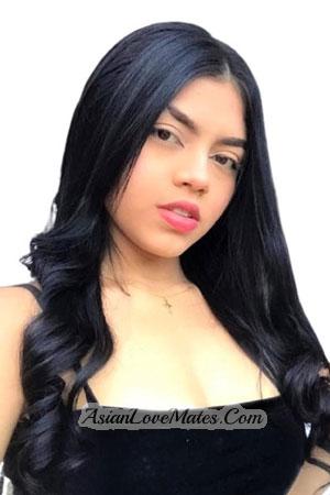 200158 - Valentina Age: 24 - Colombia