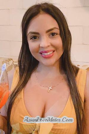 206835 - Anghelis Age: 41 - Colombia