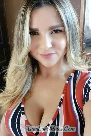 209635 - Maribel Age: 48 - Costa Rica