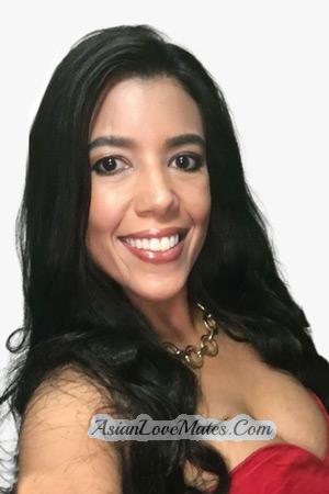 210810 - Adriana Age: 44 - Colombia