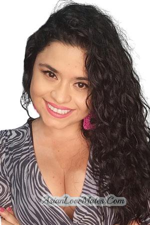 212149 - Yulieth Age: 43 - Colombia