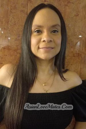 213758 - Paola Alexandra Age: 46 - Colombia