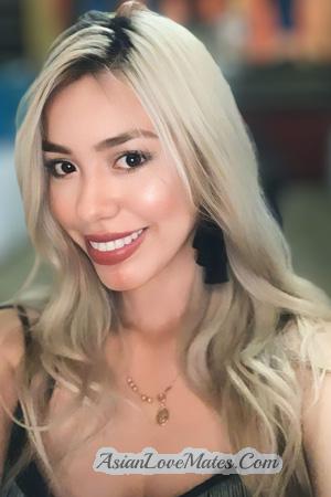 214705 - Valentina Age: 28 - Colombia