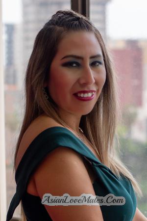 215563 - Carmela Age: 48 - Peru