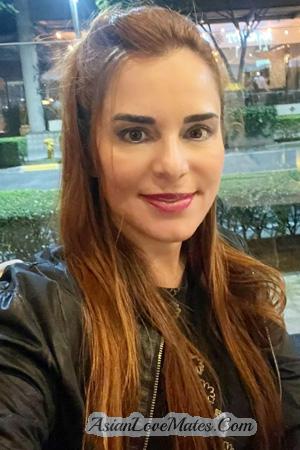 215732 - Patricia Age: 58 - Costa Rica