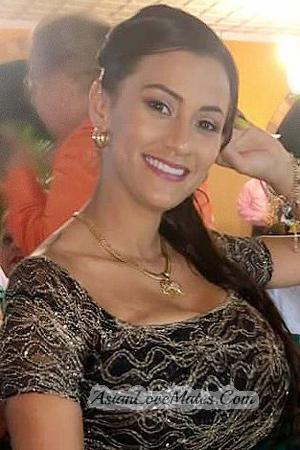 218854 - Gradiely Age: 41 - Costa Rica