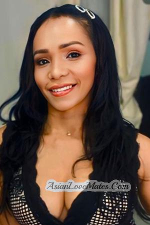 221330 - Yamile Age: 48 - Colombia