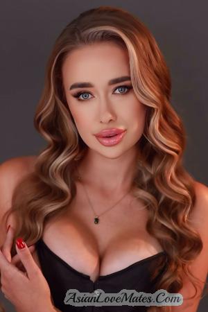 224422 - Valeriia Age: 22 - Ukraine