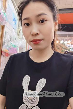 226752 - Xiaohua Age: 37 - China