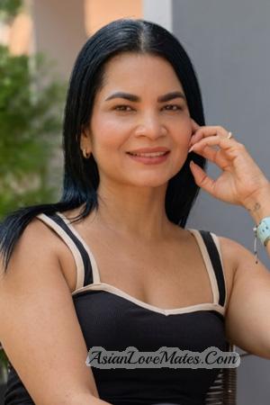 227057 - Karina Age: 40 - Colombia